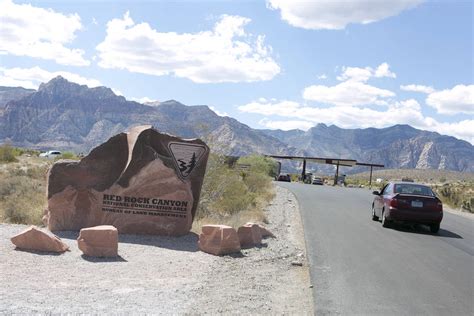 red rock canyon entrance fee.